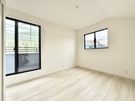 ���̑����� �������Â��ȗm���œǏ����ɏW���ł���ꏊ