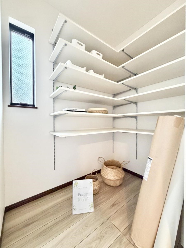 ���[ ����