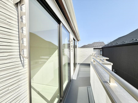 �o���R�j�[ ������ ���̃R�[�q�[���̐�����y���ށA�����̏ꏊ