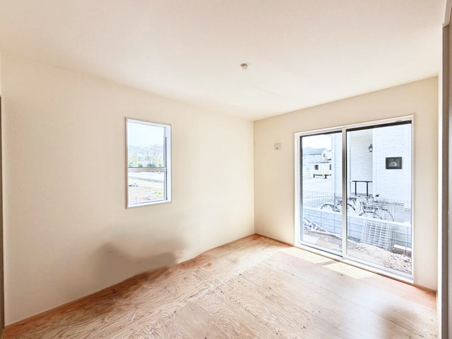 ���r���O ���������났�ƏΊ炪�W�܂�A�S���܂郊�r���O