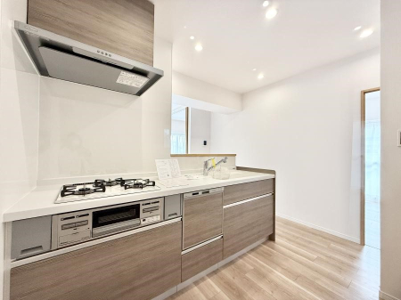 �L�b�`�� �����������������Ɗy�����Ȃ�A���K�ȃL�b�`�����