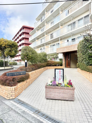 �G���g�����X �O�ρ��Ǘ��̍s���͂����G���g�����X�ň��S���ĕ�点����ł�