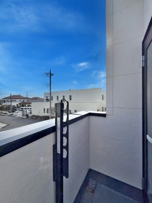 �o���R�j�[ ������ �G�߂̈ڂ낢����������J���I�ȋ�Ԃł�