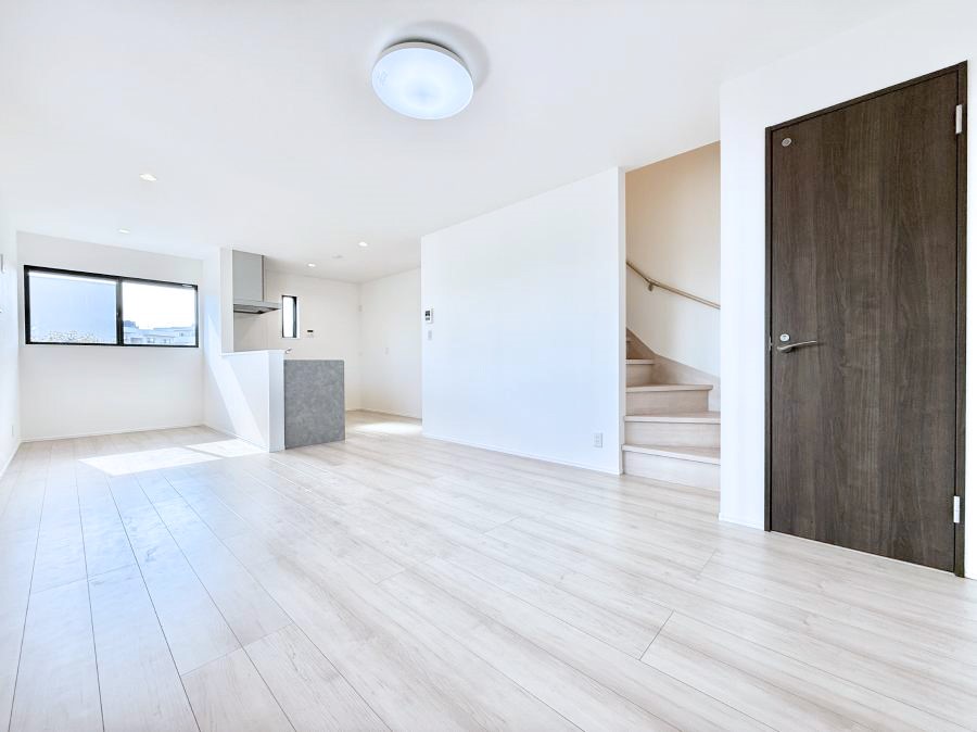 ���r���O �������S���������ꏊ�A�������߂����郊�r���O