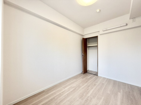 �q������ �������v���C�x�[�g��ԂƂ��ĐÂ��ŗ�������������񋟂��Ă���܂�