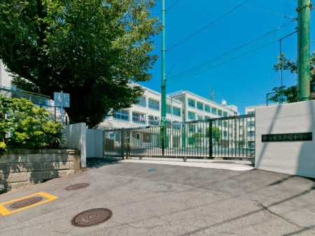 ���ӊ� ���w�Z 900m ���l�s���˒˒��w�Z