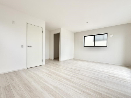 �Q�� ���������̔z�u��ʋC���̗ǂ��݌v�ŕ����̋�C�������炸�A��ɐV�N�ȋ�C������܂�