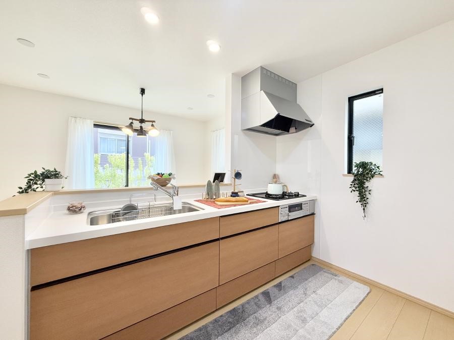 �L�b�`�� �������Ƒ��ƂȂ���A�R�~���j�P�[�V�����̏�