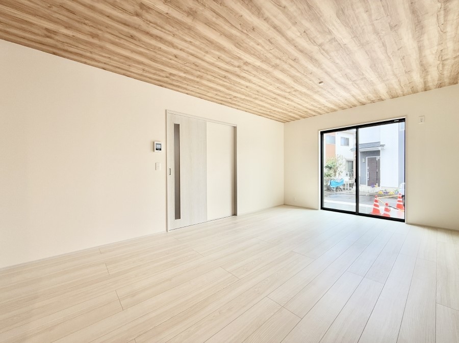 ���r���O �������S���������ꏊ�A�������߂����郊�r���O