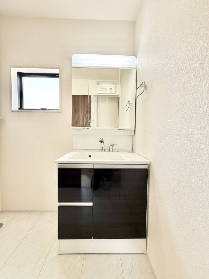 ���ʑ�E���ʏ� ����