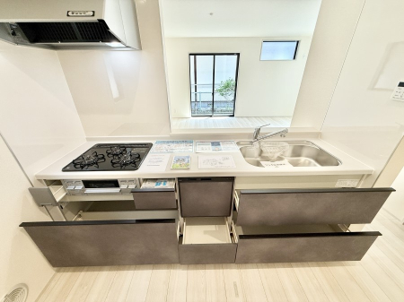 �L�b�`�� ����