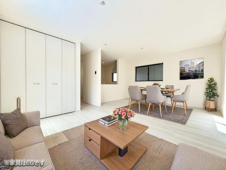 ���r���O ����