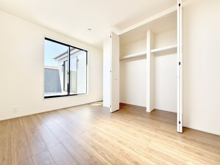 �Q�� ���������̔z�u��ʋC���̗ǂ��݌v�ŕ����̋�C�������炸�A��ɐV�N�ȋ�C������܂�