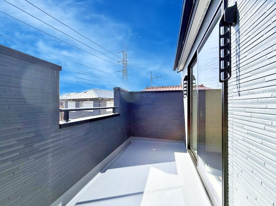 �o���R�j�[ ������ ���̃R�[�q�[���̐�����y���ށA�����̏ꏊ