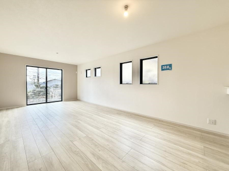 ���r���O ���������C�ɓ���̏ꏊ�ŁA�̂�т�Ƃ������Ԃ�