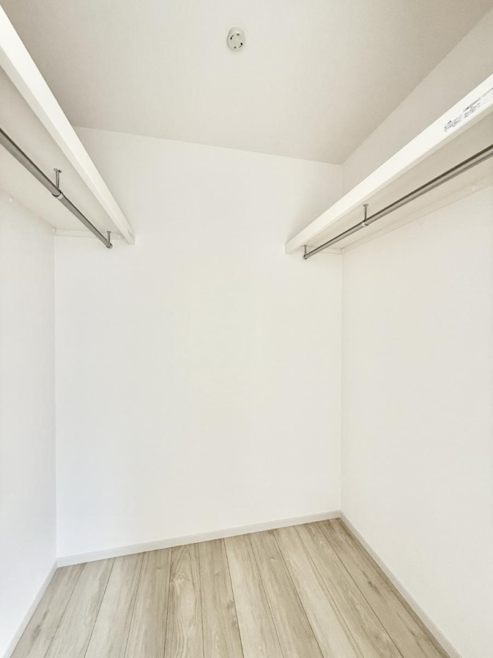 ���[ ����