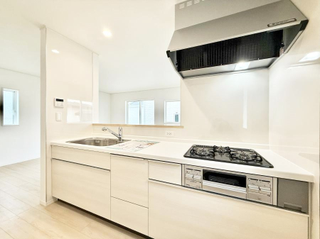 �L�b�`�� �������V���v���Ŕ������S�n�悢���Ԃ𐶂ރL�b�`�����