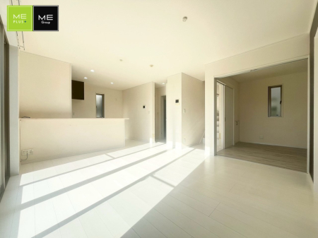 ���r���O ���������R�Ɖ�b�����܂��A�S�n�悢�ЂƂƂ�