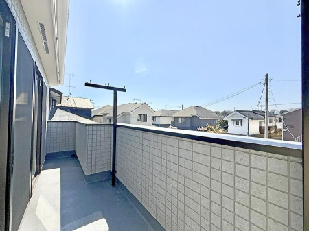 �o���R�j�[ ������ �G�߂̈ڂ낢����������J���I�ȋ�Ԃł�