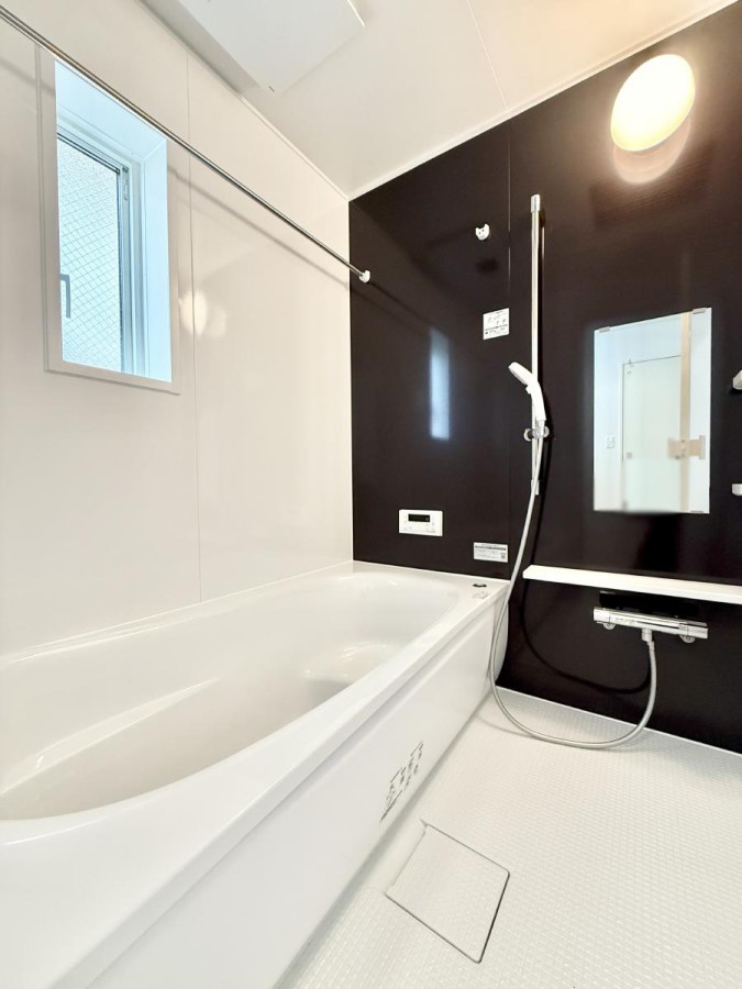 ���ӊ� �a�@ 1737m �V�s�s��Ì�����N�É���a�a�@