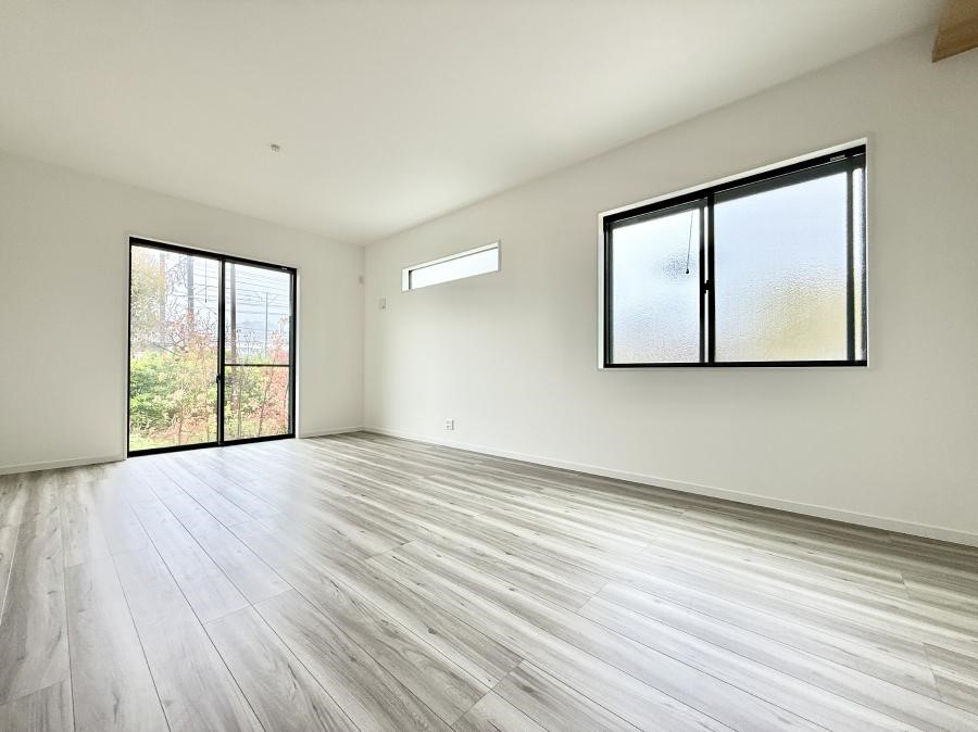 ���r���O �������V���v���������ґ�A��؂Ȑl�Ɖ߂����S���قǂ�����