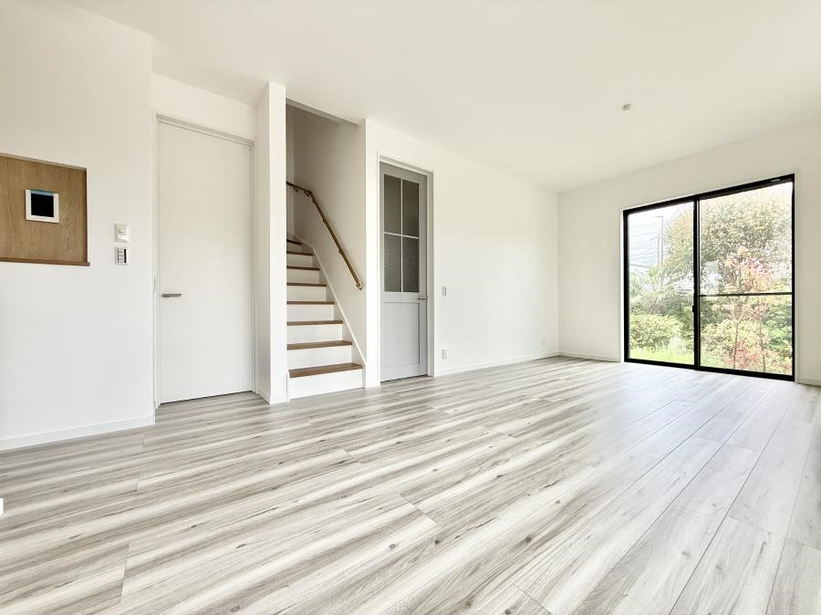 ���̑����� �������ӂƂ����u�ԂɍK����������A�S�n�悢�ꏊ