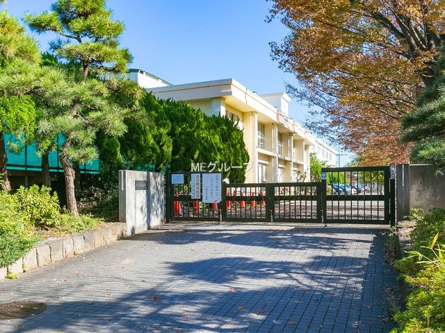 ���ӊ� ���w�Z 700m ���ˎs���]�z���w�Z