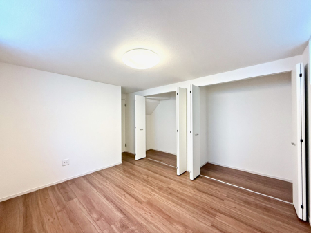 ���̑����� �������Â��ȗm���œǏ����ɏW���ł���ꏊ