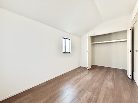 �Q�� ���������̔z�u��ʋC���̗ǂ��݌v�ŕ����̋�C�������炸�A��ɐV�N�ȋ�C������܂�