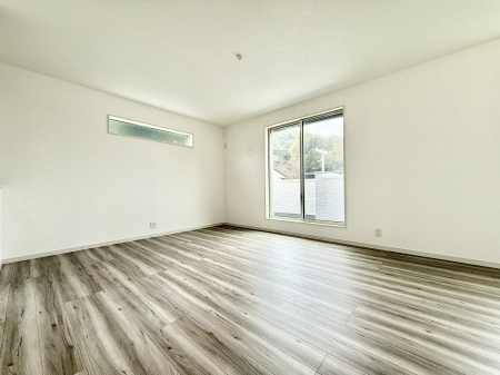 ���r���O ���������났�ƏΊ炪�W�܂�A�S���܂郊�r���O