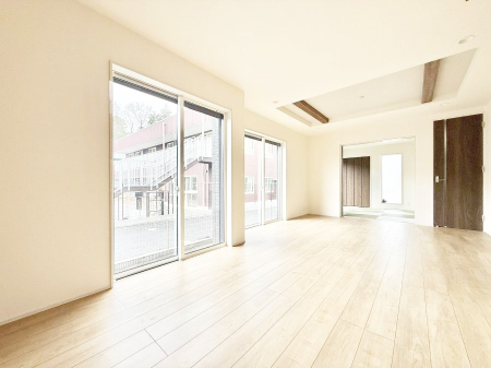 ���r���O �����������������Ɠ��ʂɂ���A�e���̋��