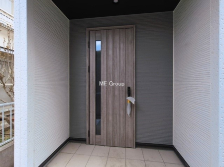 ���� �O�ρ� �V���v���Ŕ������A�Z�܂��̑���ۂ��ʂ錺�ւł�