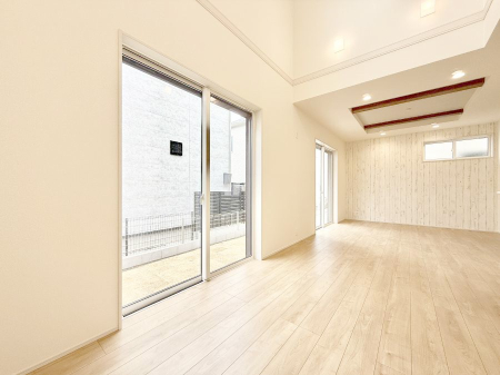 ���r���O �������V���v���������ґ�A��؂Ȑl�Ɖ߂����S���قǂ�����