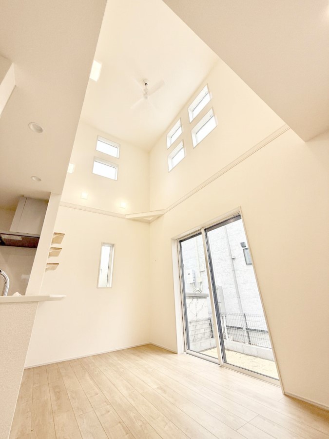 ���r���O �������S���������ꏊ�A�������߂����郊�r���O