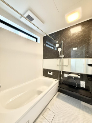 ���ӊ� �a�@ 1800m �R�{�L�O�a�@