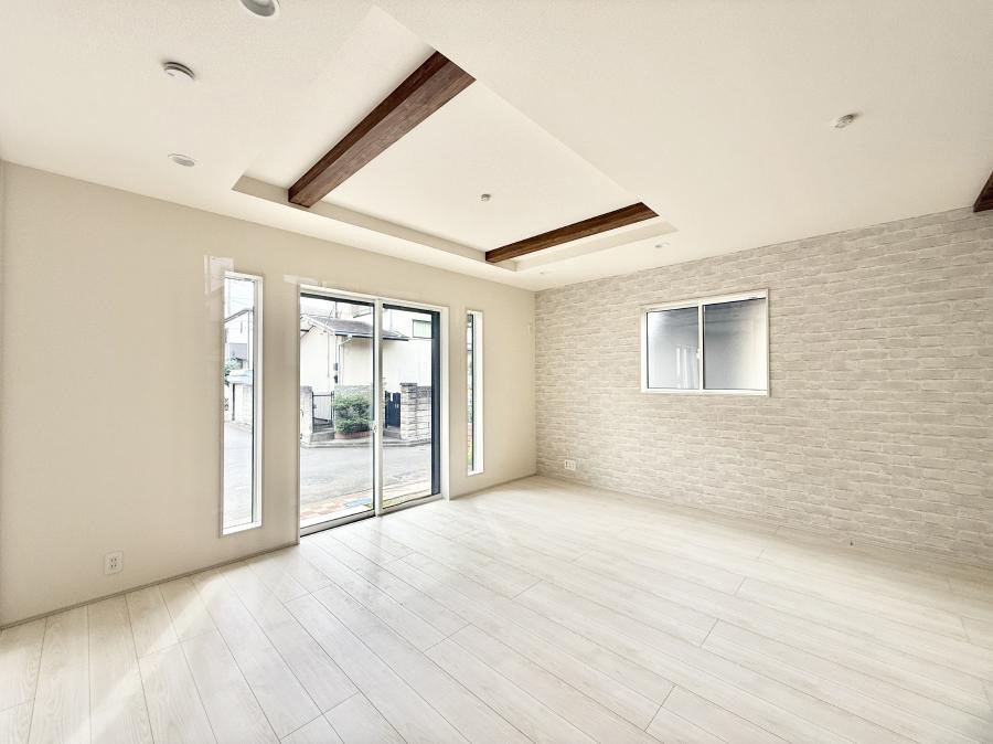 ���r���O ���������ƕ���������A�����b�N�X�ł�����