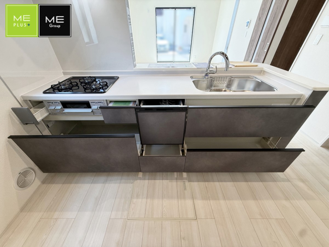 �L�b�`�� 1����  �������������Ɗy�����Ȃ�A���K�ȃL�b�`�����