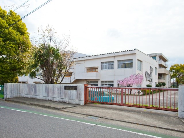 ���ӊ� ���w�Z 1300m ���쒬�����쓌���w�Z