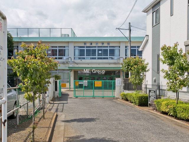 ���ӊ� ���w�Z 780m �����R�s���H�Ï��w�Z