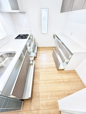 �L�b�`�� ����