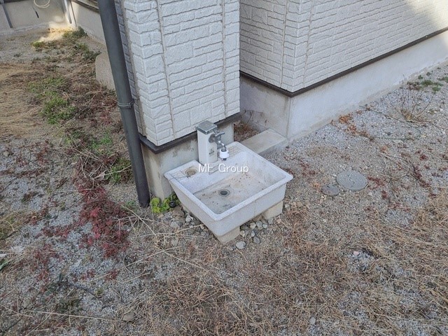  �}�ʂƈقȂ�ꍇ�͌�����D��