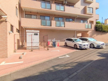 ���ԏ� �O�ρ��~�n���ɂ͒��Ԃ��₷�����ԏꂪ����܂��i�v�󂫊m�F�j