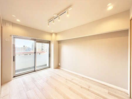 �q������ ����