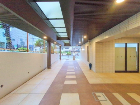 �G���g�����X �O��