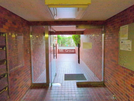 �G���g�����X �O��