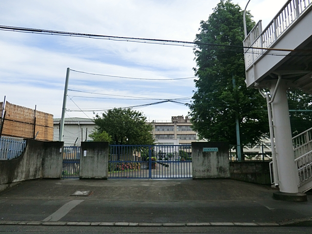 ���ӊ� ���w�Z 320m ����s���������w�Z