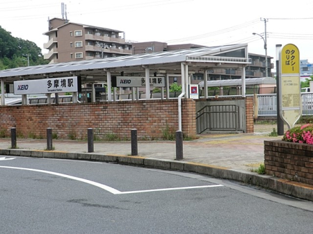 ���ӊ� �w 800m �������w