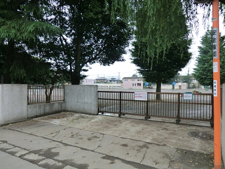 ���ӊ� ���w�Z 120m ���͌��s�����͑䏬�w�Z