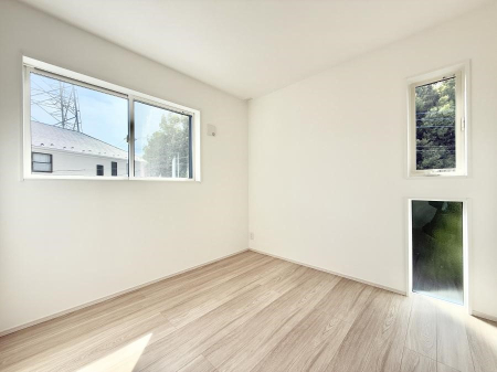 �q������ 1����  �������̍D�݂ɍ��킹���C���e���A�𐮂��₷�����𔽉f�ł���ꏊ�ł�
