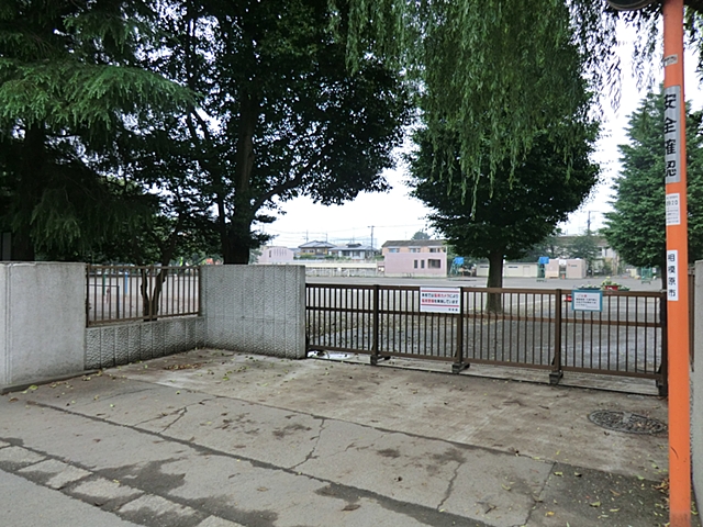 ���ӊ� ���w�Z 1100m ���͌��s�����͑䏬�w�Z